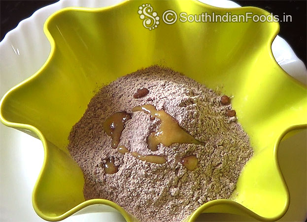 Add ghee, mix well