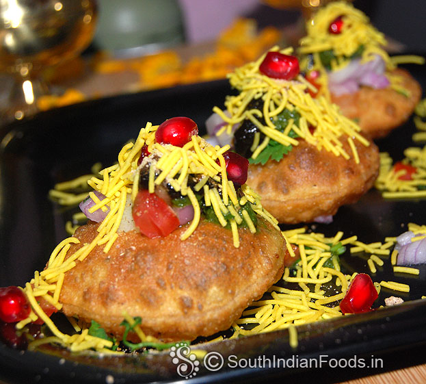 Crispy sev puri