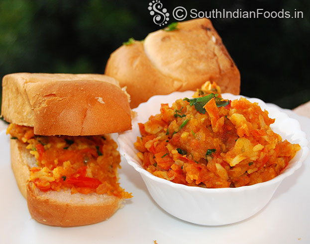 Quick pav bhaji masala with pav bun