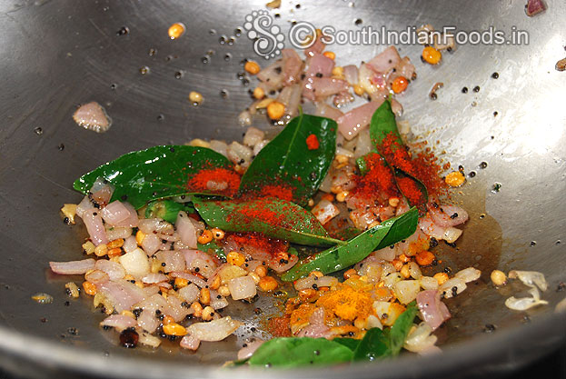 Heat oil add mustard, urad dal, bengal gram, onion, ginger, green chilli, curry leaves, turmeric & red chilli powder saute
