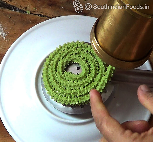 Shape star murukku