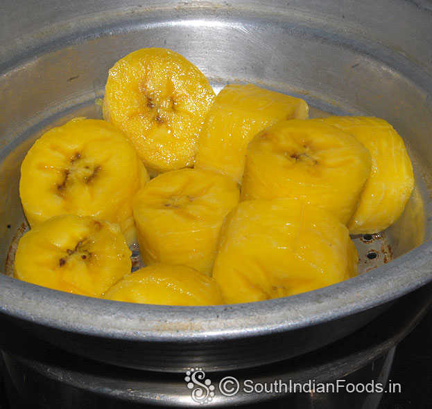 Steamed banana ready, cut off heat