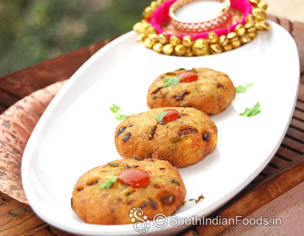 Raw banana vada/ vazhakkai vada ready, serve hot with green chutney 