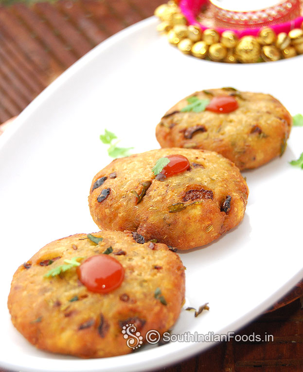 Vazhakkai vadai