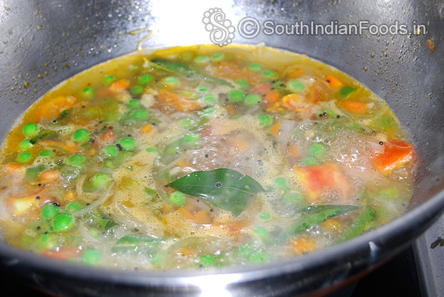 Water is boiling. Now add semiya