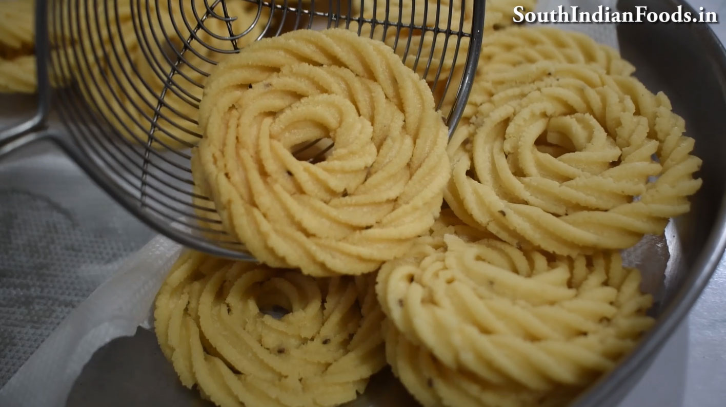 Idli Rice Kai Murukku