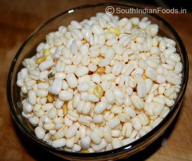 Soaked Urad dal