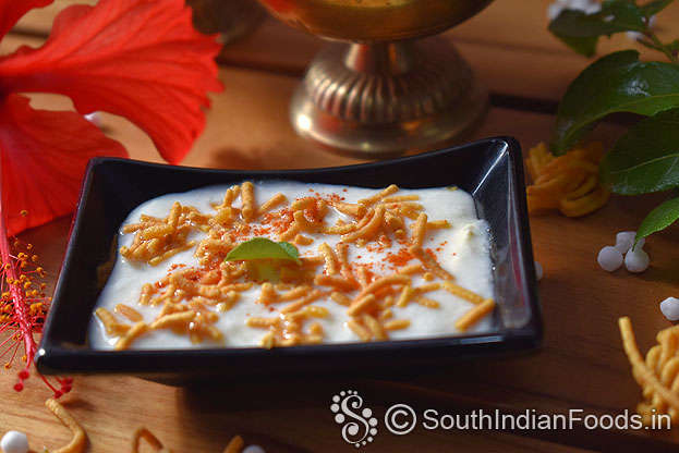 Bikaneri bhujia raita 