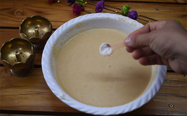 Instant eggless rava cake step 9