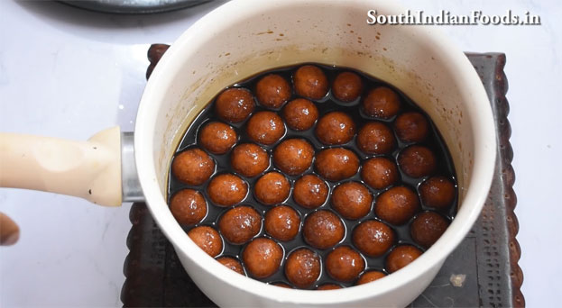 Jaggery dry gulab jamun recipe step 23