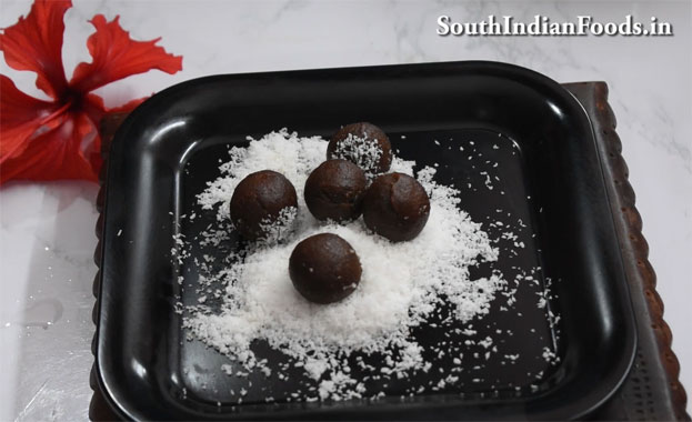 Jaggery dry gulab jamun recipe step 25