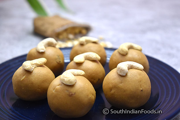 Pottukadalai vellam ladoo