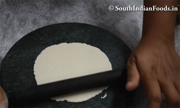 jaggery paal poli recipe step 22