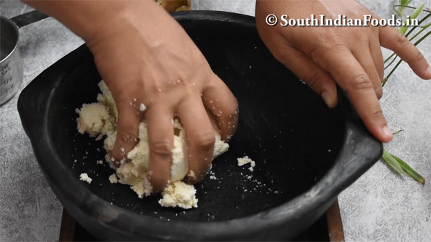 jaggery paal poli recipe step 5