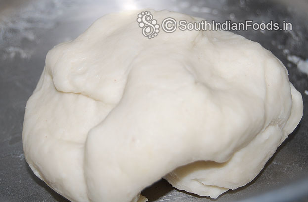Dough is ready cover it leave it for 5 min