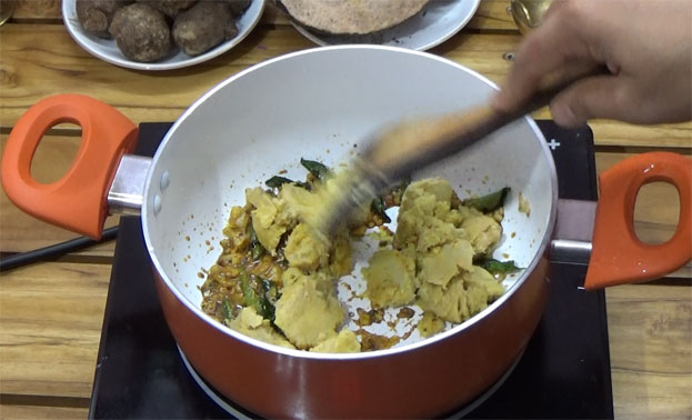 Add pidi karunai kilangu