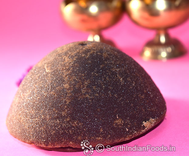 Karuppati / Palm jaggery