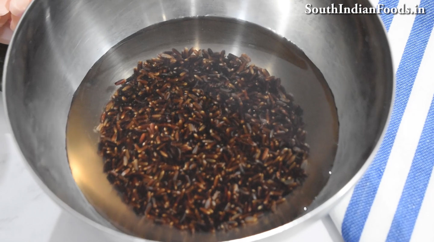 Kavuni arisi payasam