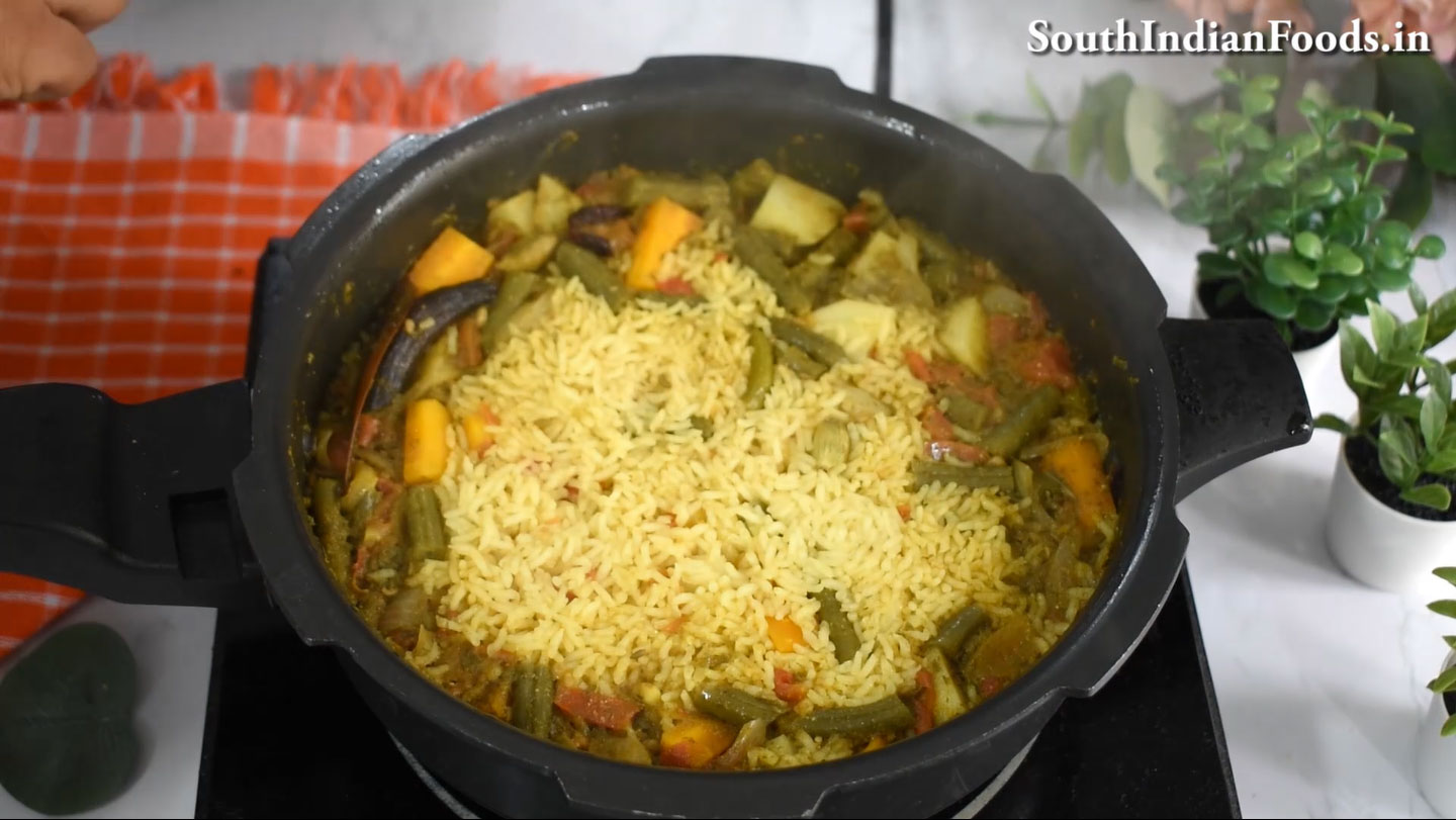Kids veg lunch box pulav