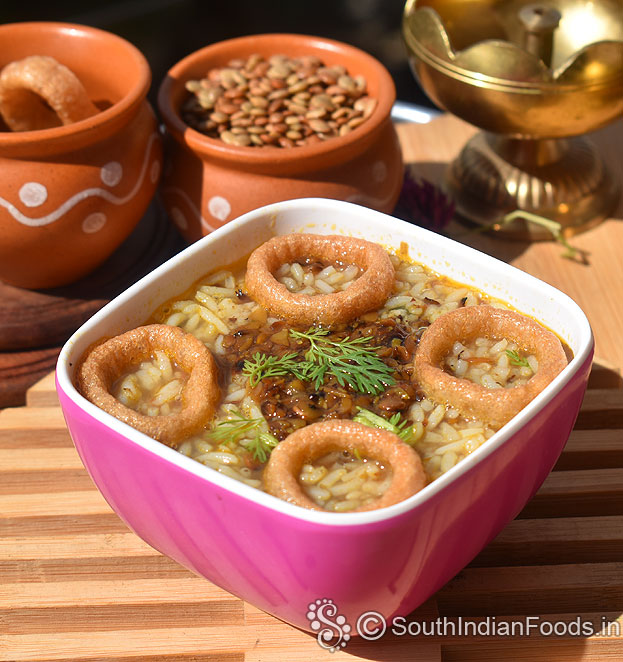 Kulthi dal charu rice