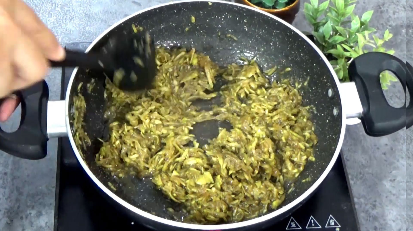 Lauki jaggery halwa