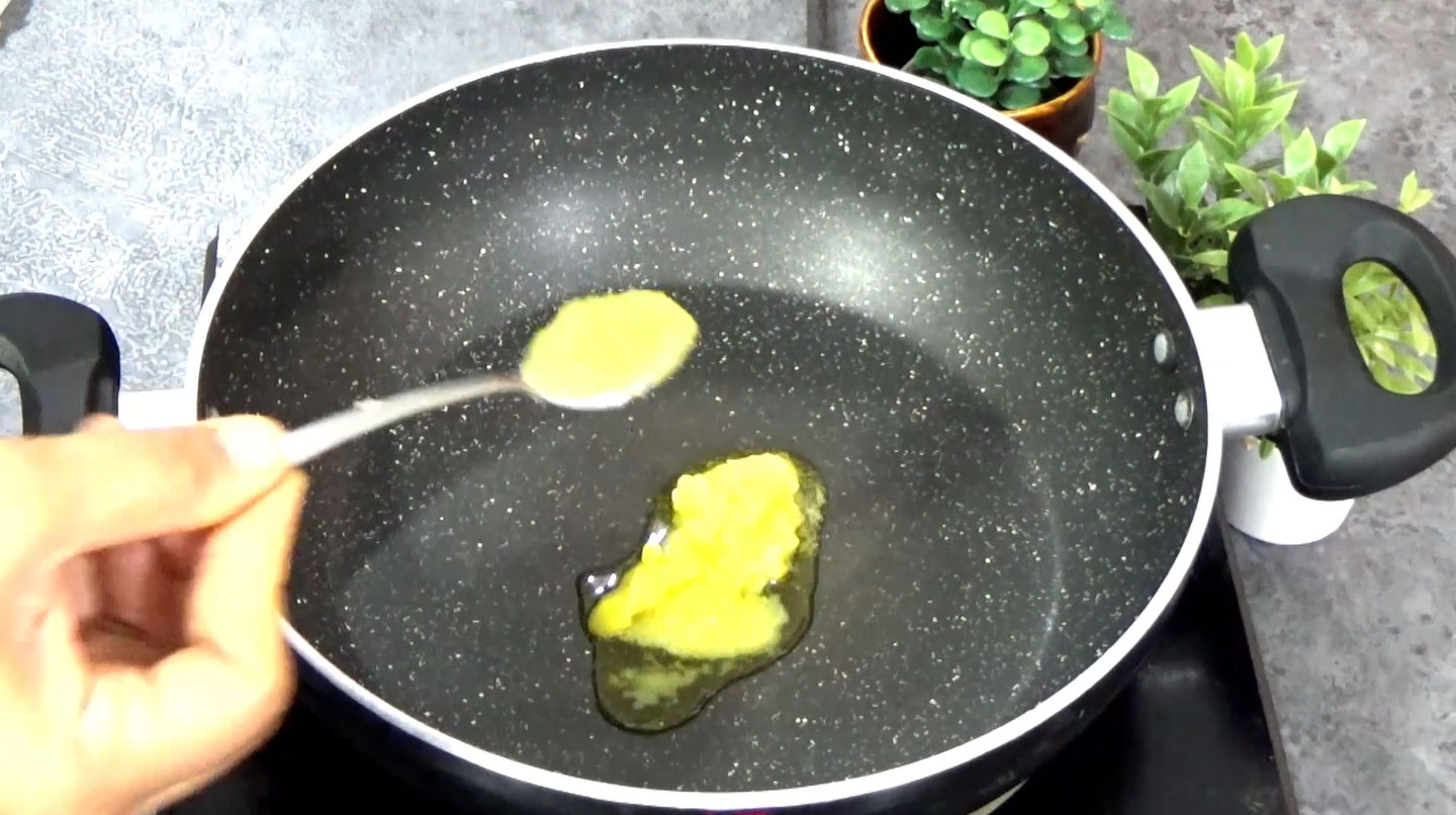 Lauki jaggery halwa