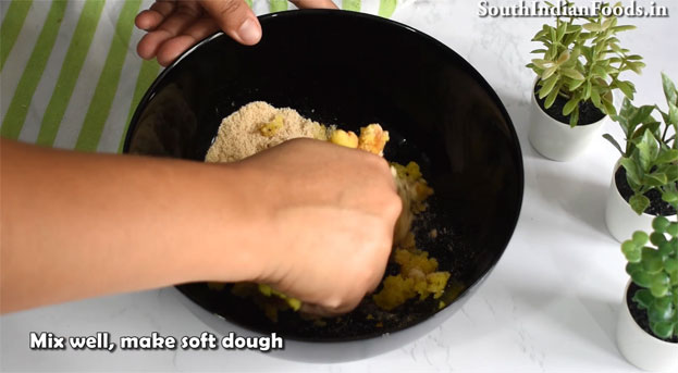 Leftover upma snack bites step 4