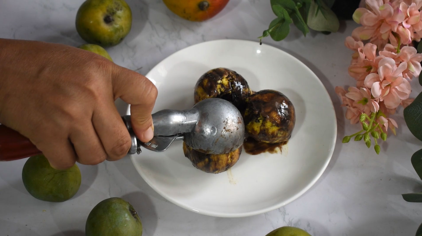 Mango chocolate ice cream 1