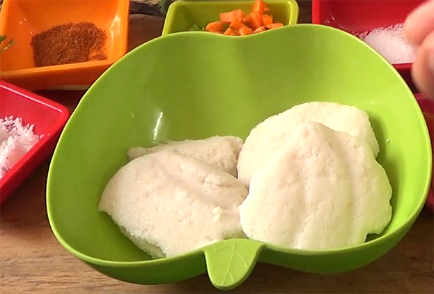 Take 2 cups of ragi flour