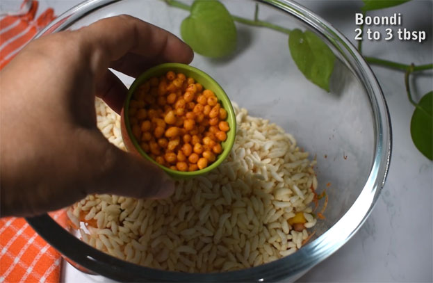 Masala pori step 15