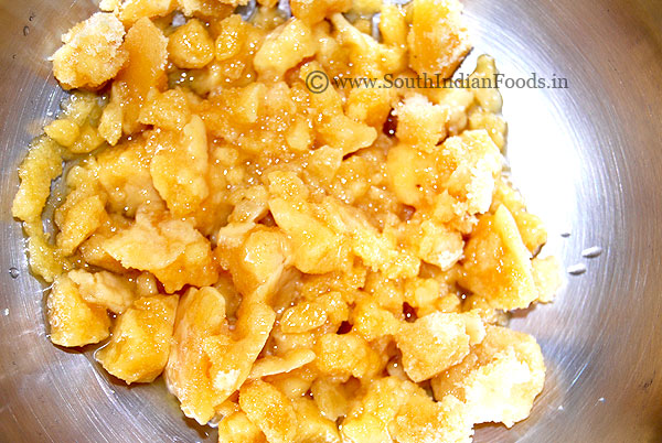 Melting jaggery