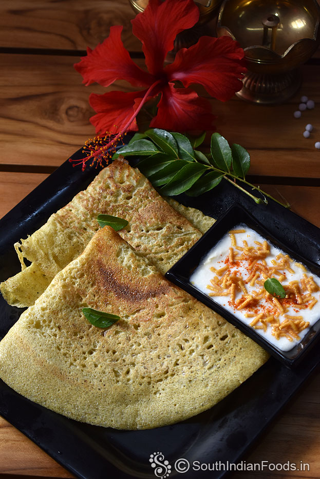 Crispy moong dal cheela