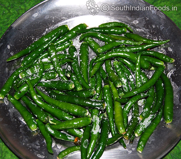 Wash & dryout green chilli for 1 hour.