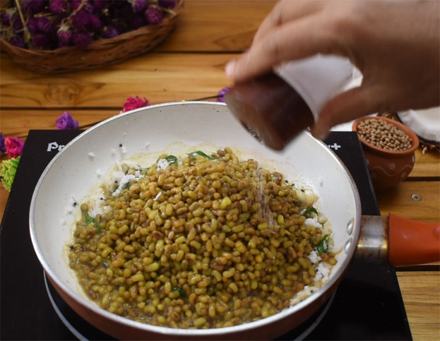 moth bean sundal step 13