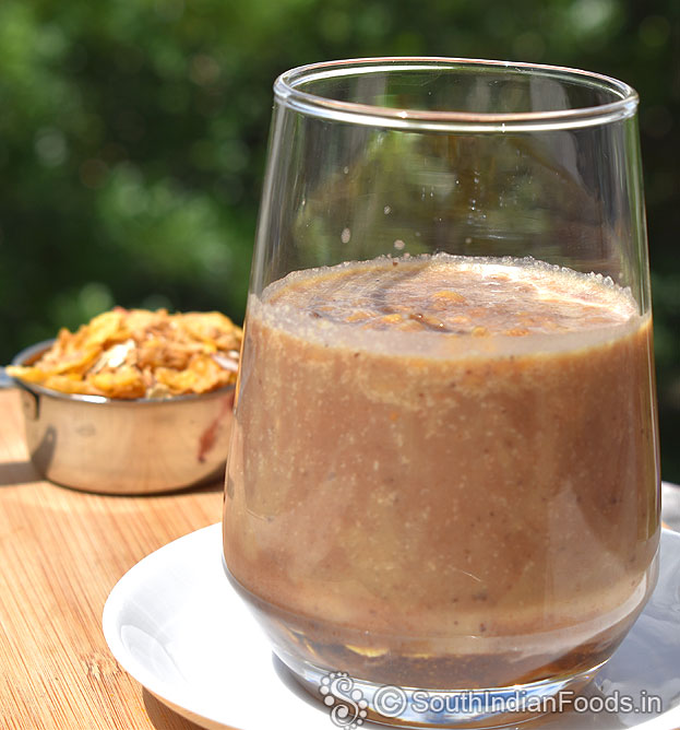 Add icecubes, serve immediately
