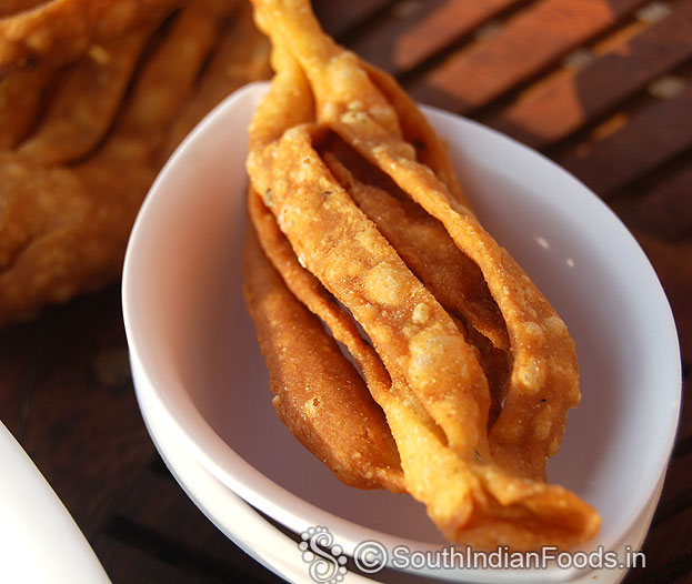 Wheat namkeen karela