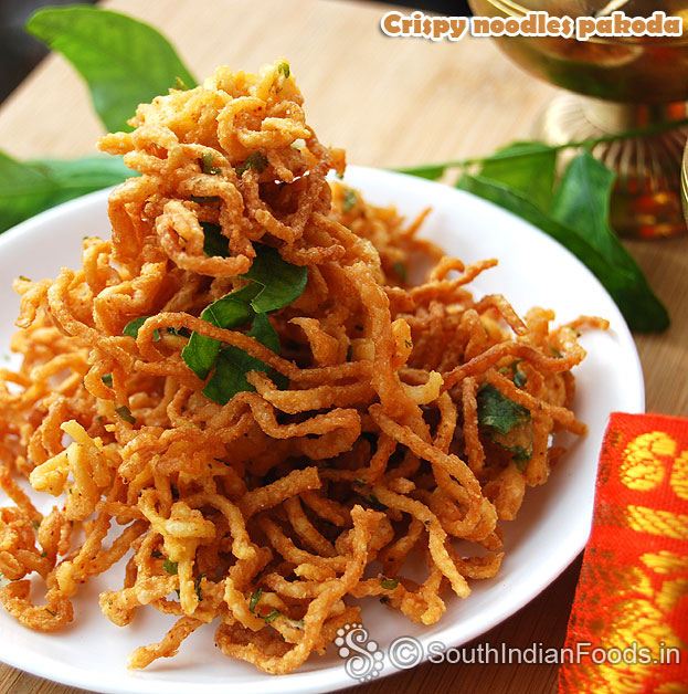 Maggi nooldes pakoda