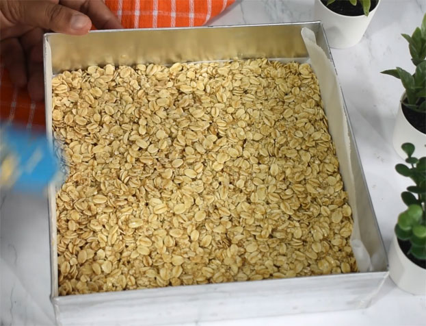 Oats honey energy bar