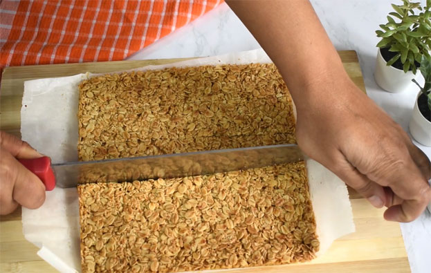 Oats honey energy bar