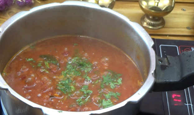 Add coriander leaves, cut off heat