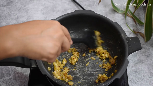 One pot white sauce pasta step 9