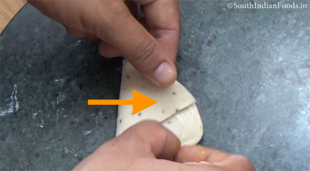 crispy onion samosa step 17