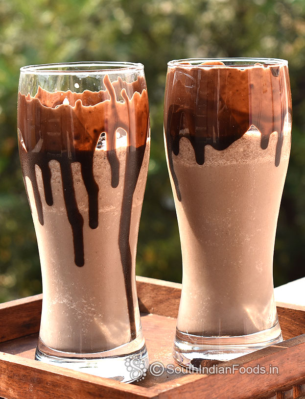 1 min Oreo milkshake
