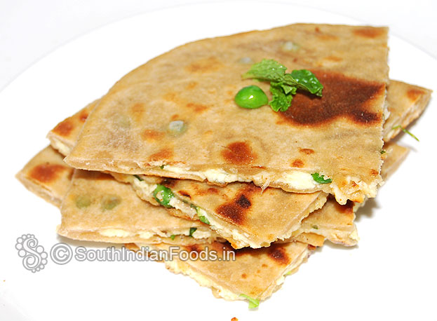 Paneer mutter paratha