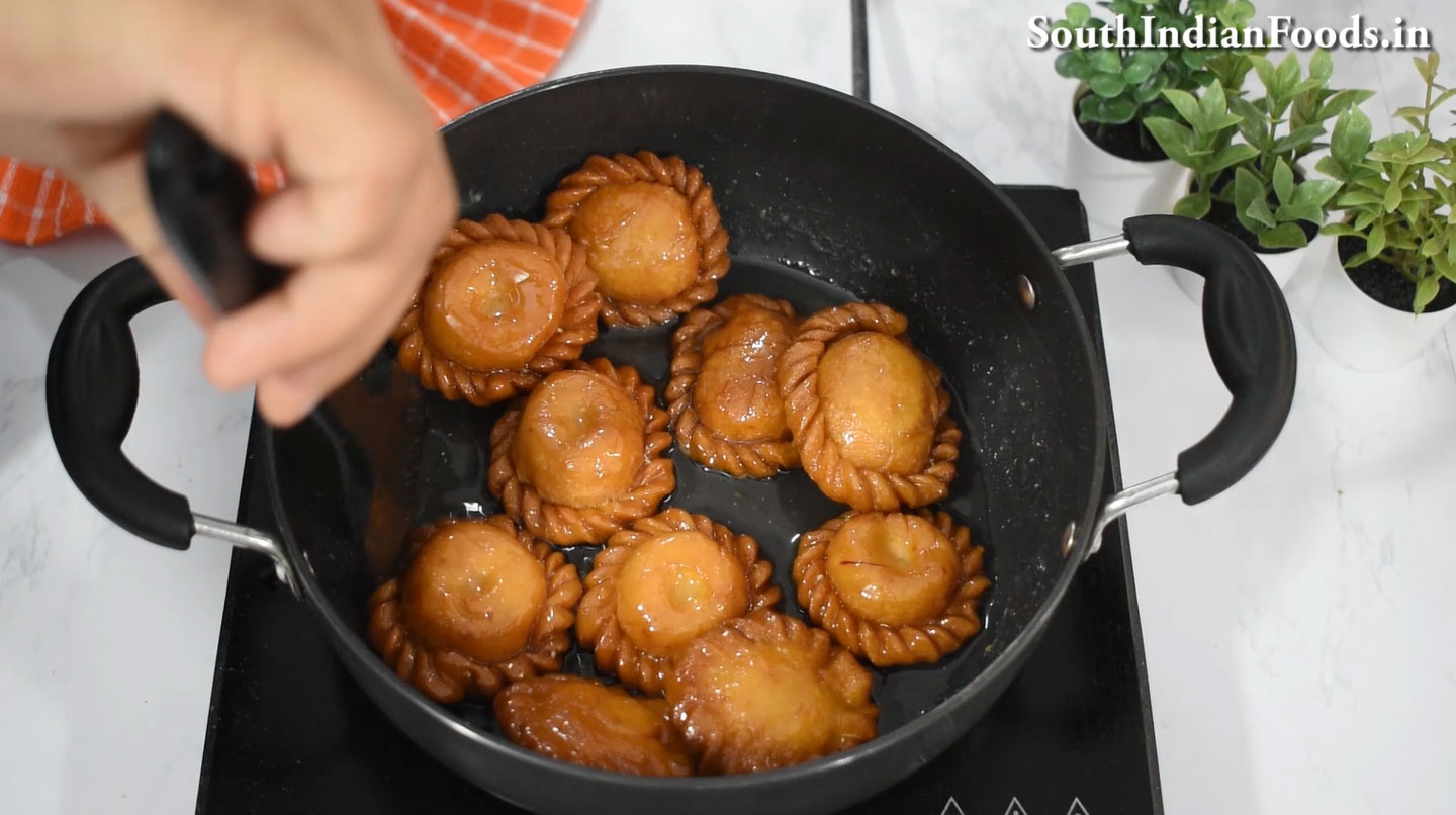 Badusha-Balushahi sweet-Makhan Bada