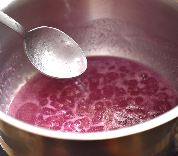 Cook for 5 min or cook till it thickens