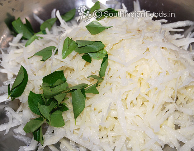 Add curry leaves