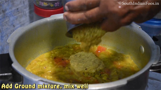 Murungaikkai arachu vitta kuzhambu step 1