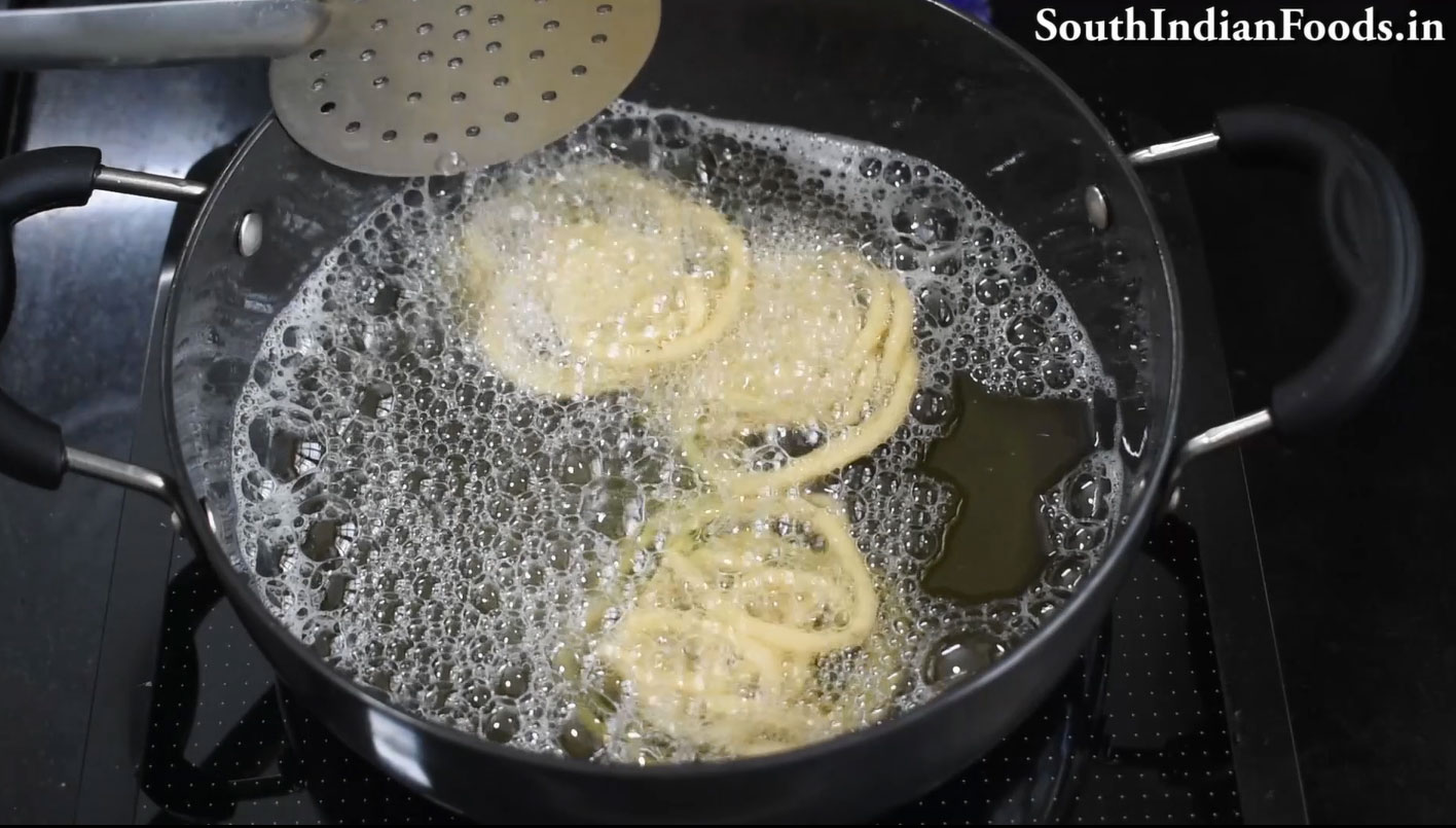 Pulungal arisi murukku recipe step 22 