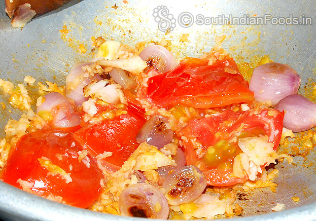 Roasted onion, coconut, tomato